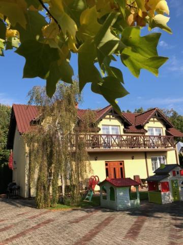 Pokoje Pod Kasztanami Jantar Zewnętrze zdjęcie