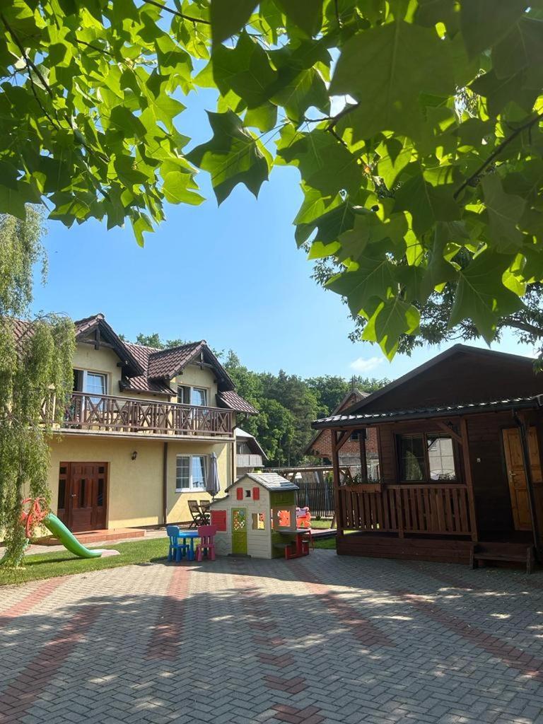 Pokoje Pod Kasztanami Jantar Zewnętrze zdjęcie